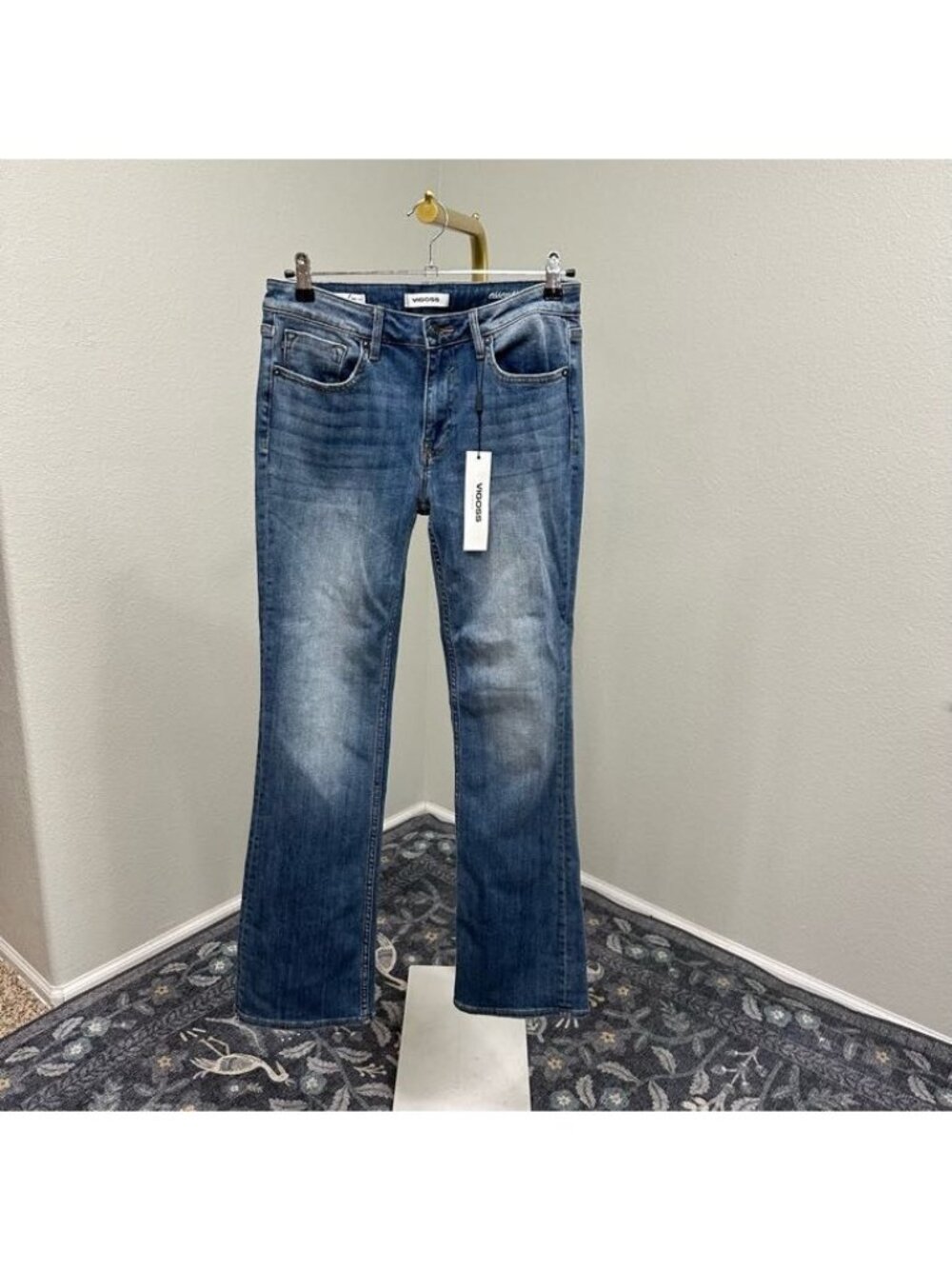 Vigoss Jagger Boot Cut Medium Wash Denim Mid Rise Stretch Jeans Womens Sz 29 NEW